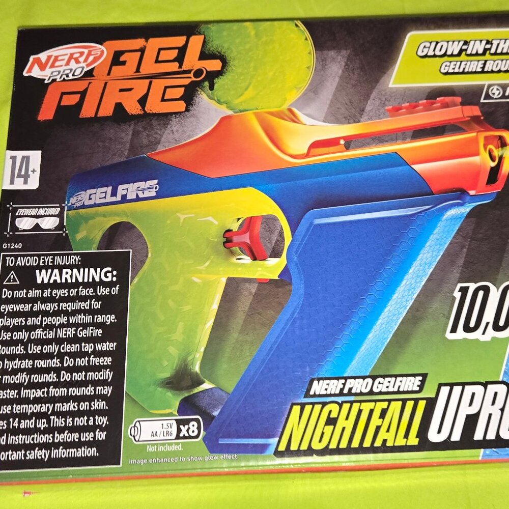 Nerf Pro Gelfire Nightfall Uproar Full Auto Blaster